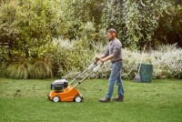 Benzinski prozračivač travnjaka Stihl RL 540